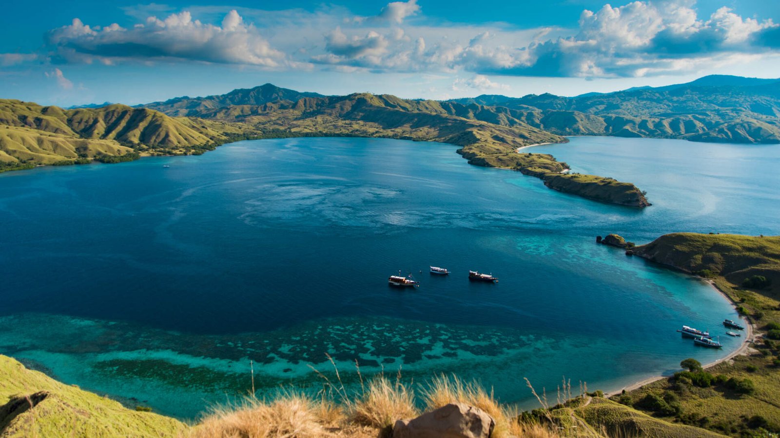 Gili Lawa Komodo Island